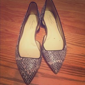 Kenneth Cole flats