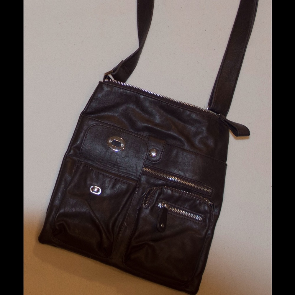 Cross over bag