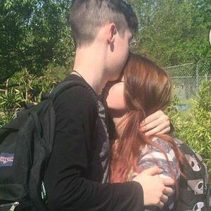 Meet your Posher, Valaree