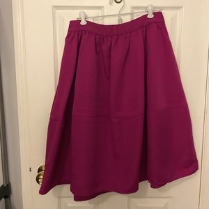 NWT!✨Express dark pink midi skirt