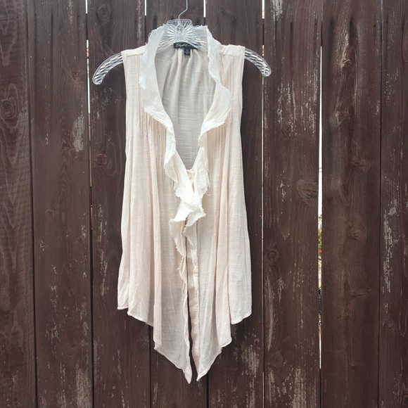 Elizabeth and James Tokyo Ruffle Vest - Picture 5 of 8