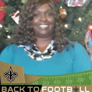 Meet your Posher, Cassandra