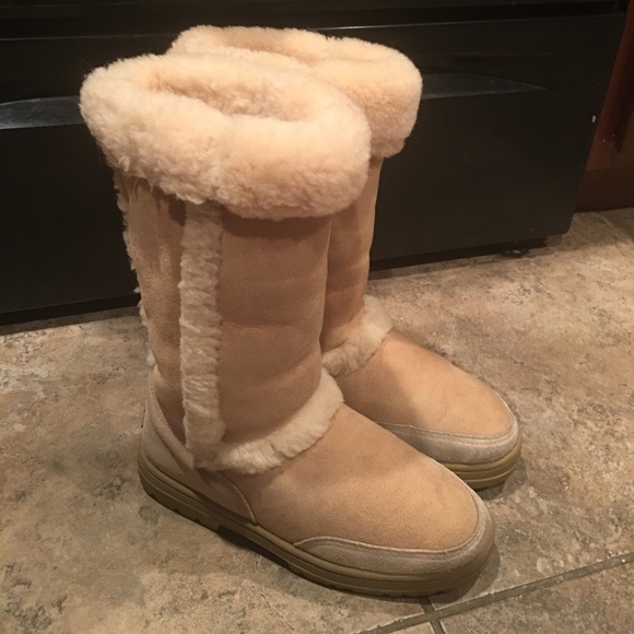ugg sundance 2 boots ugg sundance 2 boots