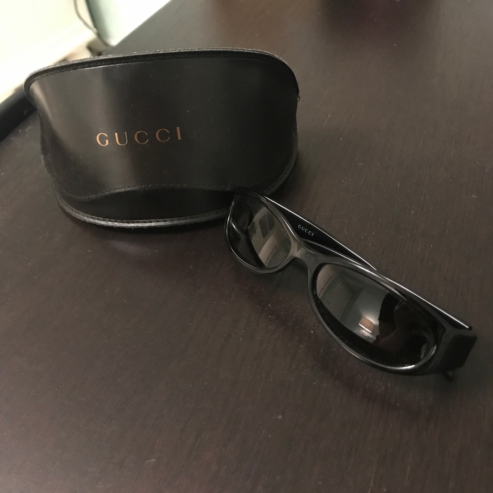 Lightly Worn Gucci Sunglasses and Gucci Case