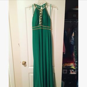 Xscape Size 6 Green Formal Dress