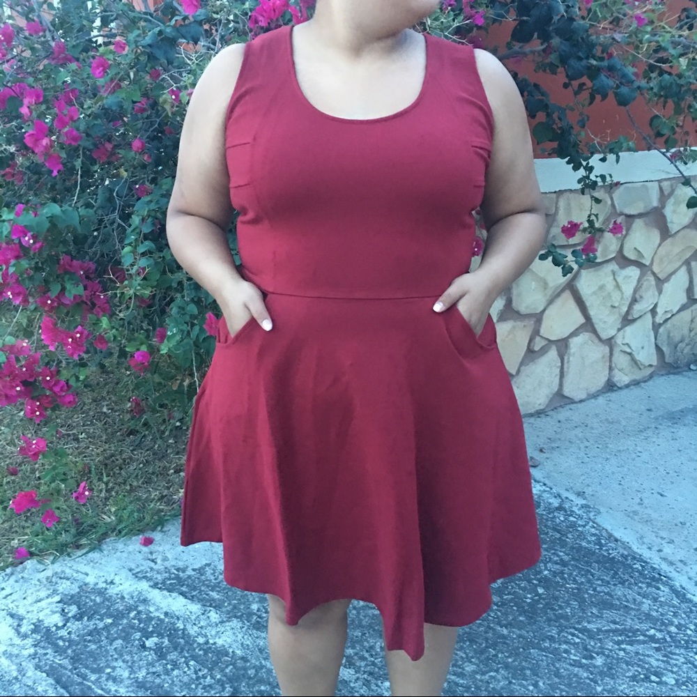 NWT: Francesca's Red Wine Plus Size Dress