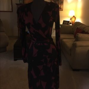 Wrap dress gently used medium size old navy .