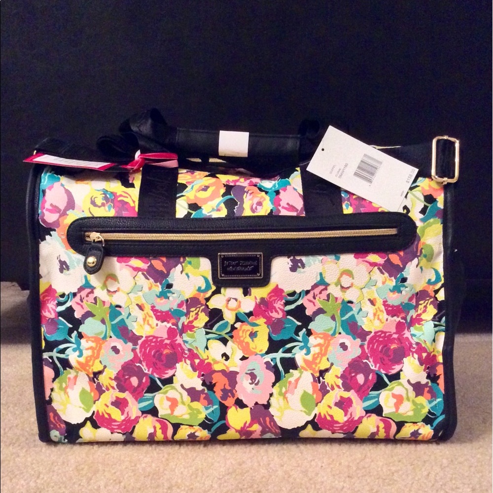 NWT Betsey Johnson Weekender/duffle Floral black.