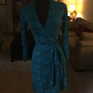 Wrap dress Diane Von Furstenberg with defects tea