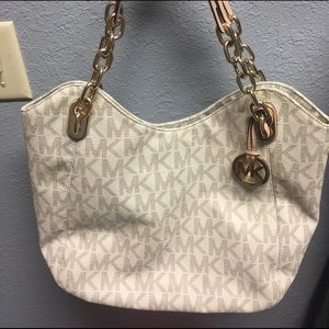 Michael Kors tote