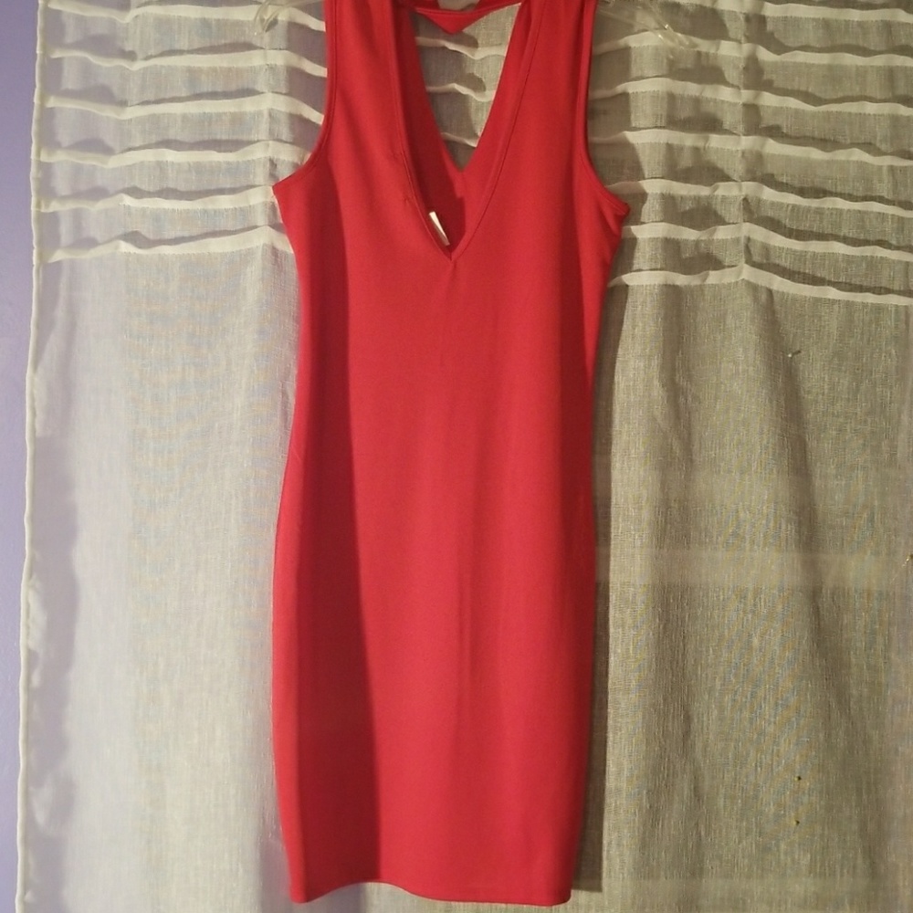 Dress - Picture 4 of 4