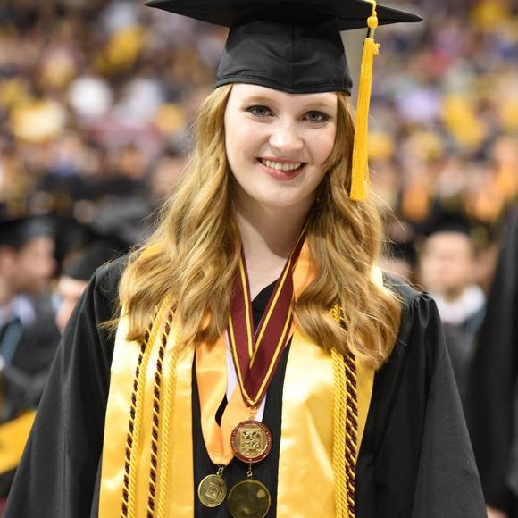 Meet your Posher, Cyrina - Picture 1 of 1