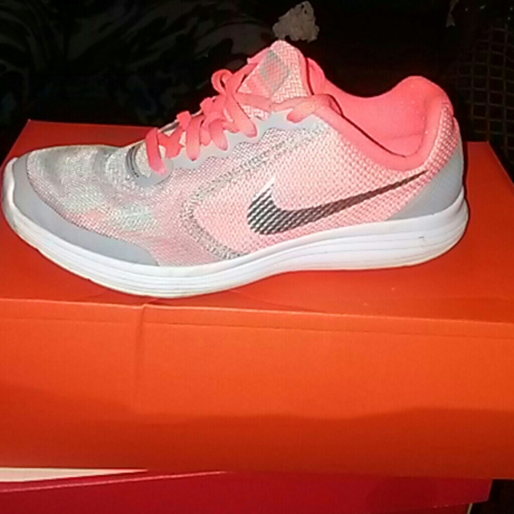 Nike. Flex