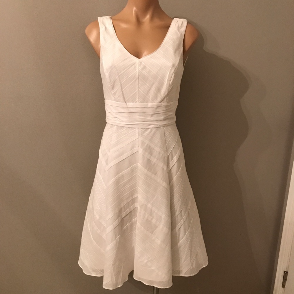 ❤️ WHITE HOUSE BLACK MARKET white summer sundress