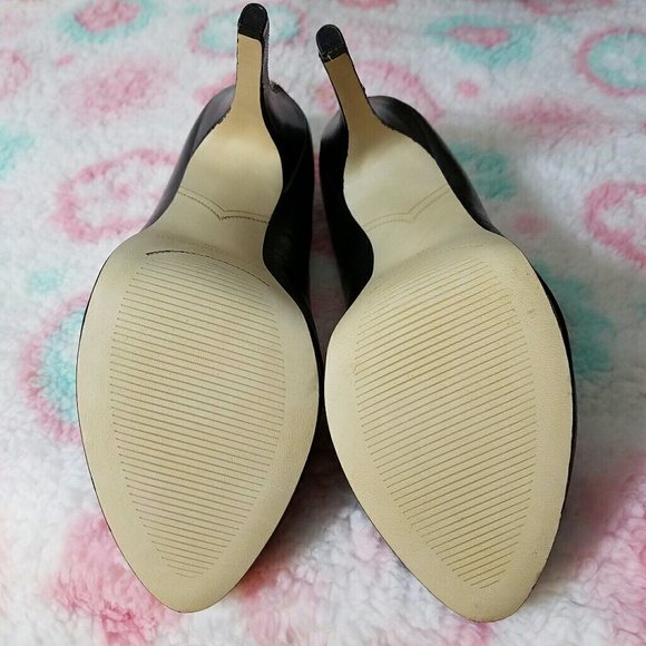 Enzo Angiolini Snippet Zipper Back Pumps - Picture 7 of 7