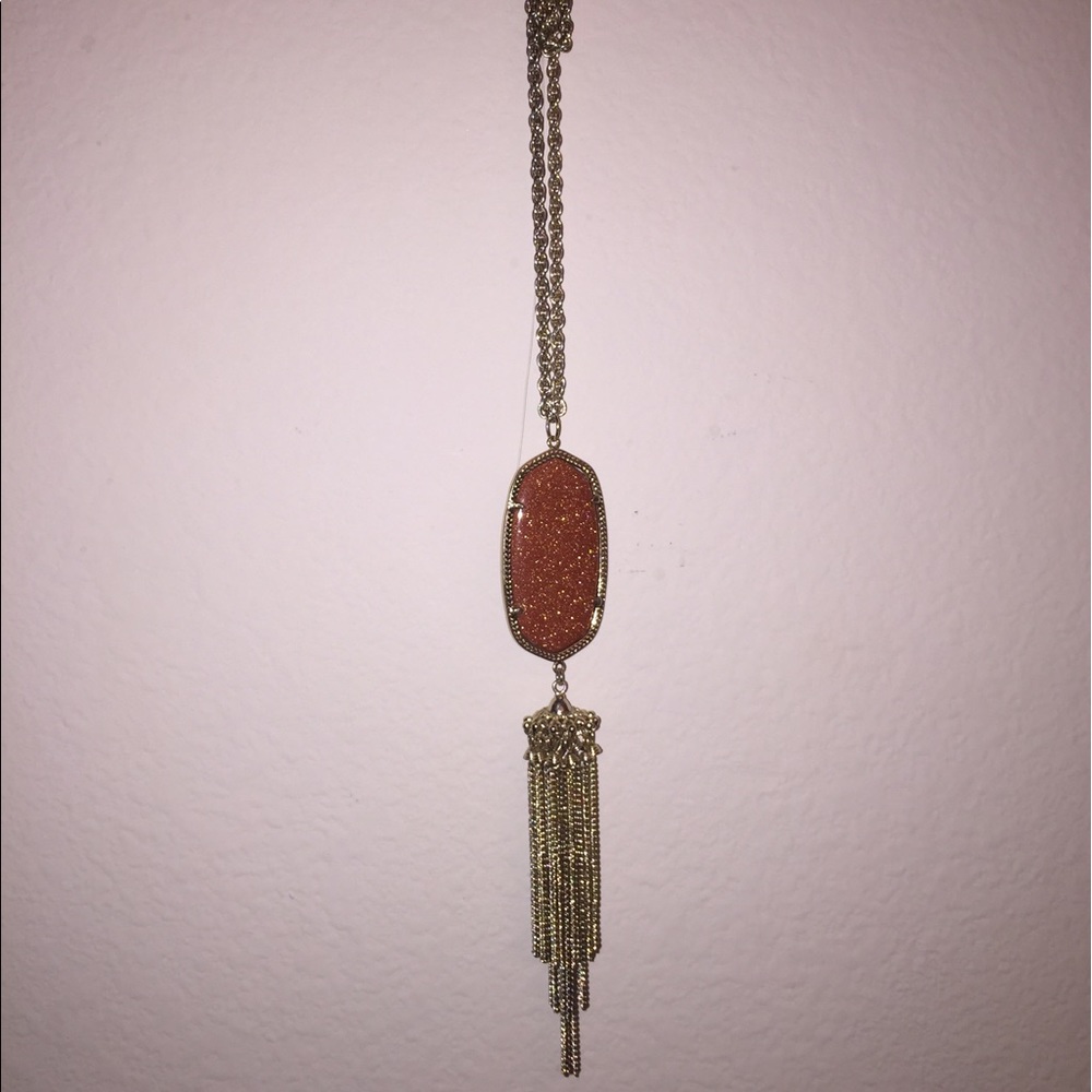 Kendra Scott pendant necklace