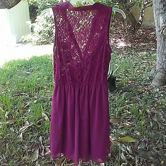 Purple Lace dress - Picture 2 of 2