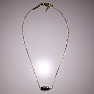Kendra Scott arrow head necklace