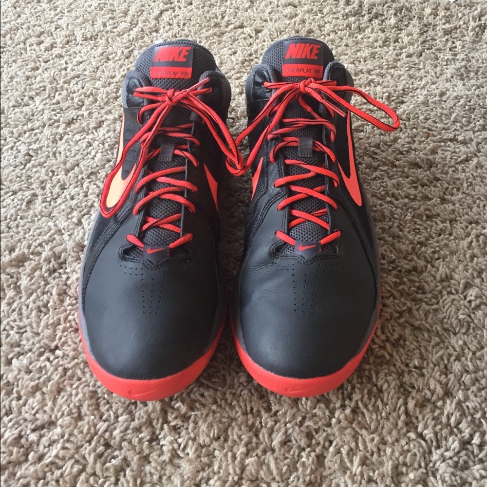 Nike overplay VIII