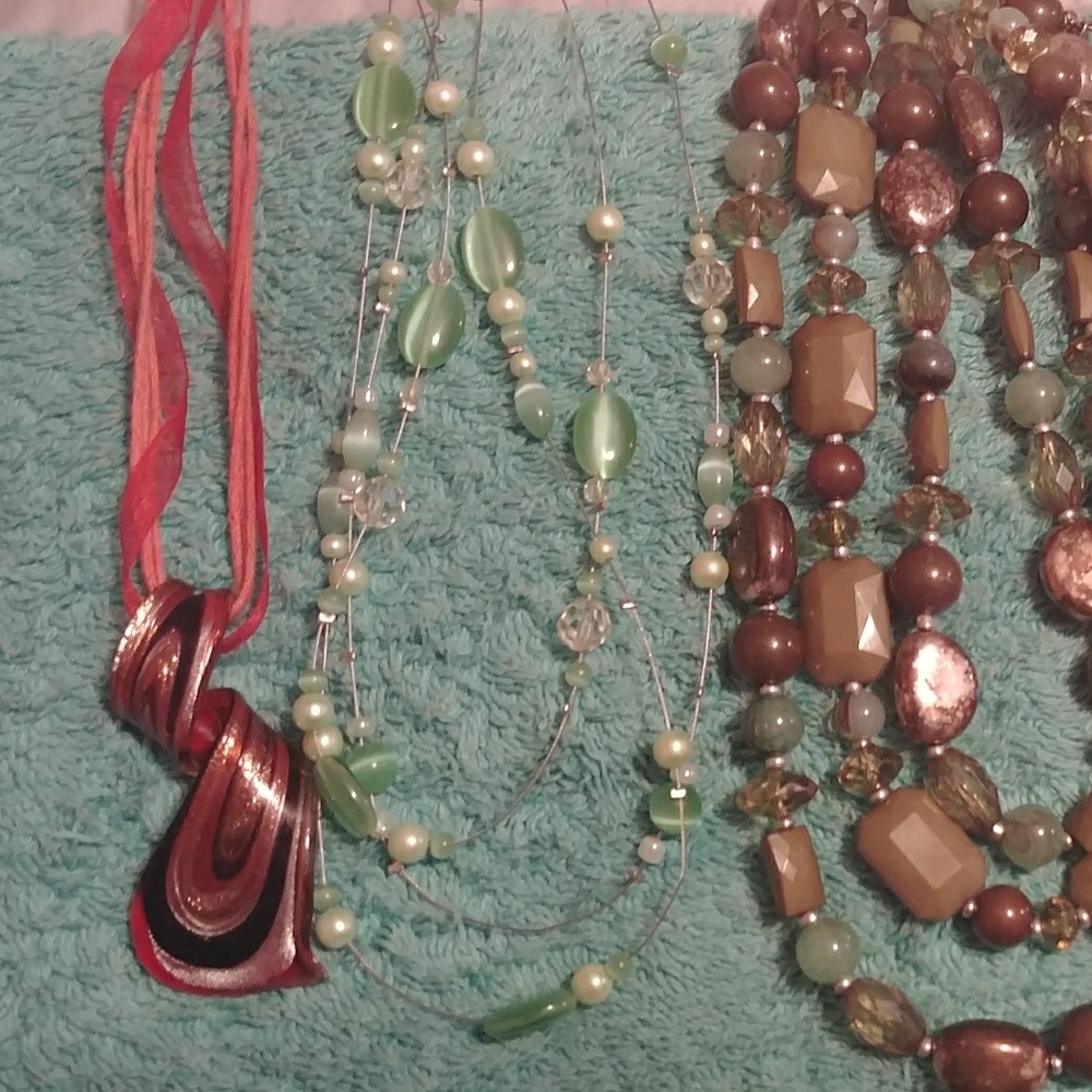 Assorted necklaces - costume jewelry