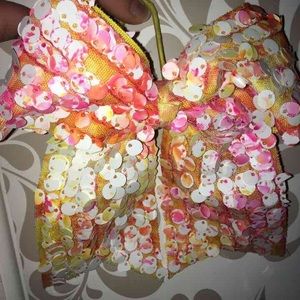 Cheer leading bow