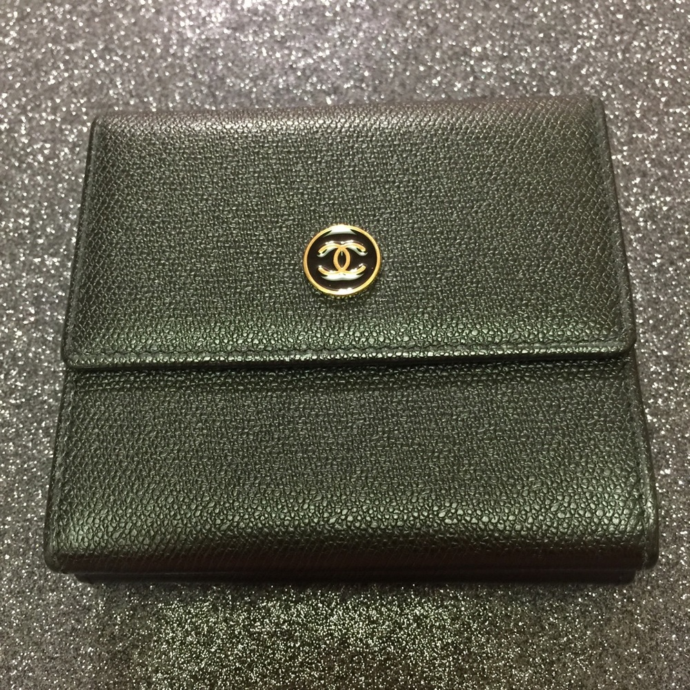 ‼️🚨SOLD-AUTHENTIC CHANEL WALLET-SOLD🚨‼️🎉🎈🎊🥳