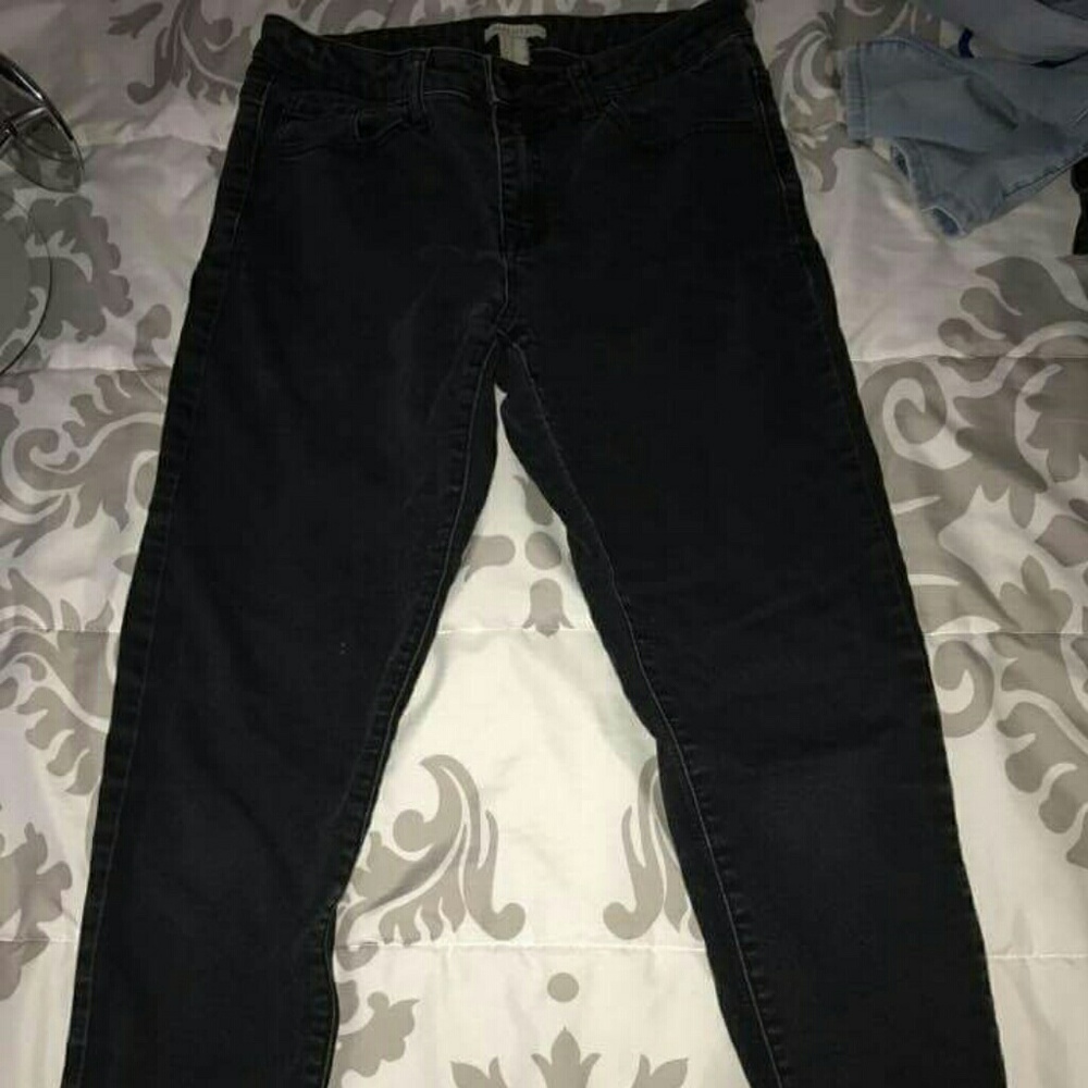 Black Forever 21 jeans