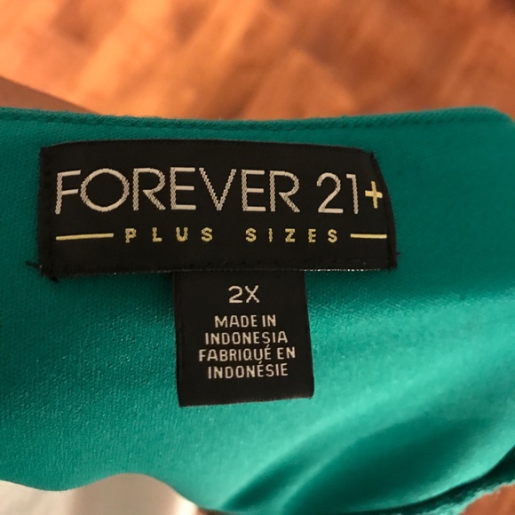 Sexy Green crossed front dress - Picture 3 of 3