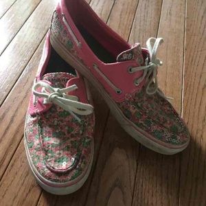 Pink sperry sneakers