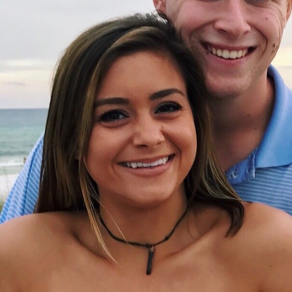 Meet your Posher, Emma - Picture 1 of 1