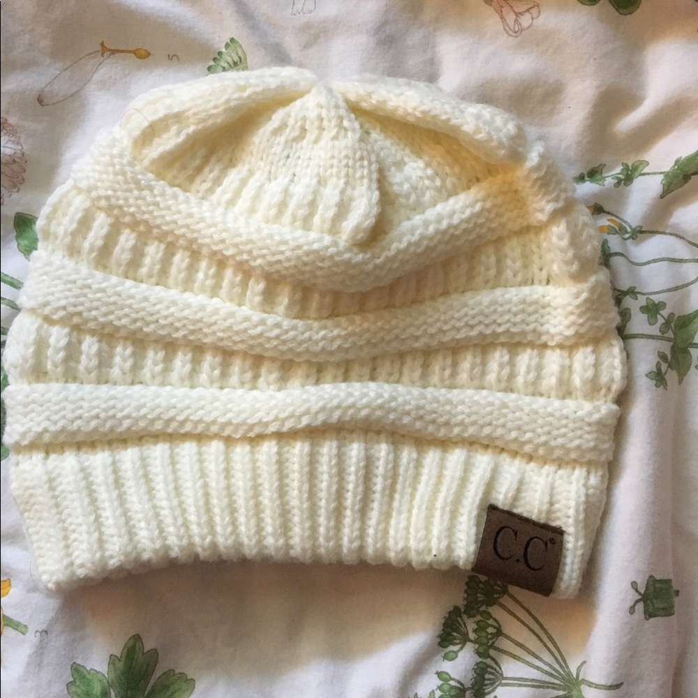 White winter beanie