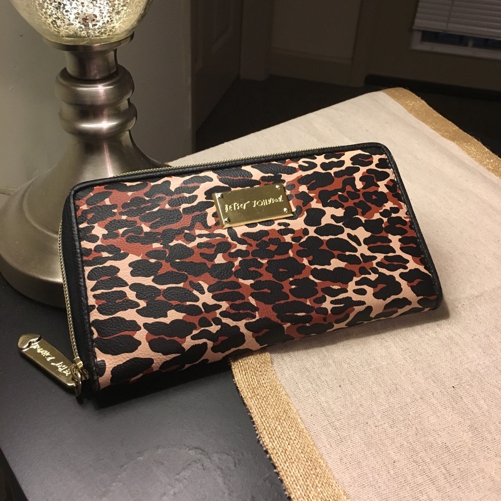 Cheetah print Betsey Johnson wallet