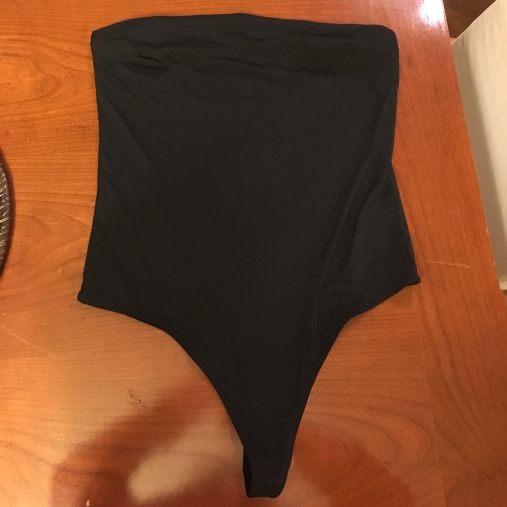 Black strapless bodysuit