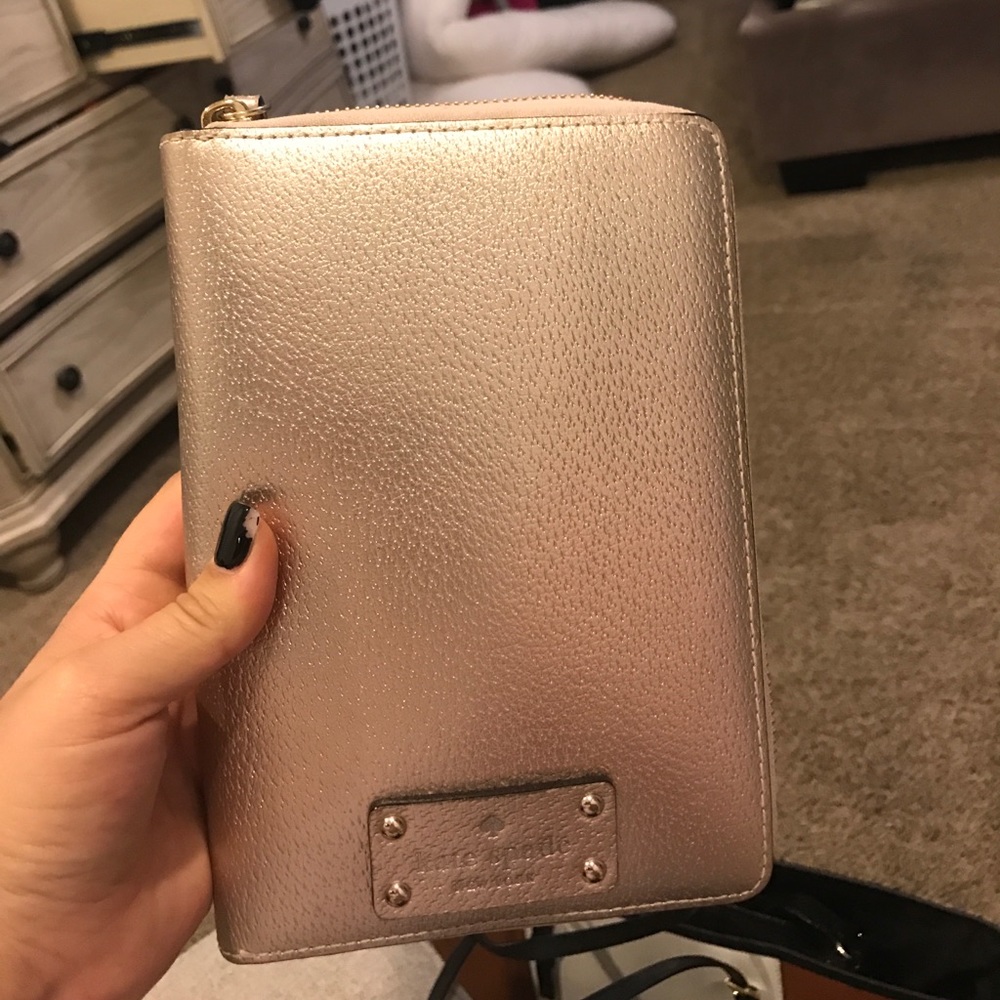 Rose gold Kate spade planner