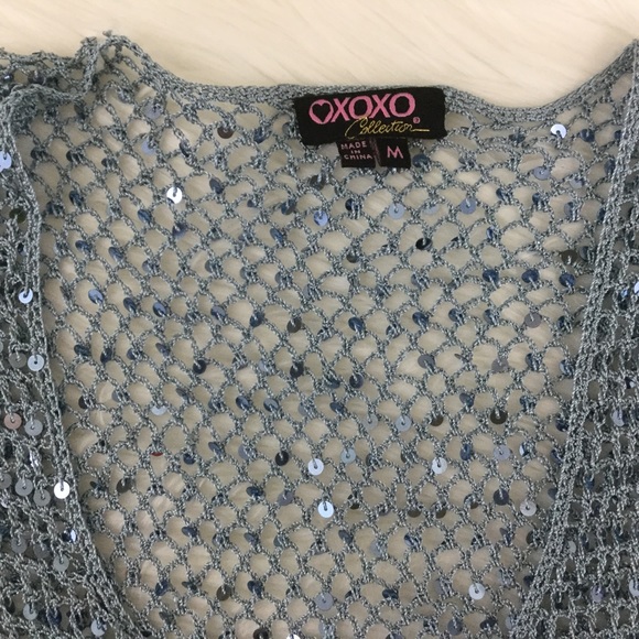 Cute XOXO Collection Shawl - Picture 2 of 6