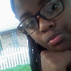 Meet your Posher, Krystal