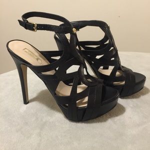 Guess High Heels
