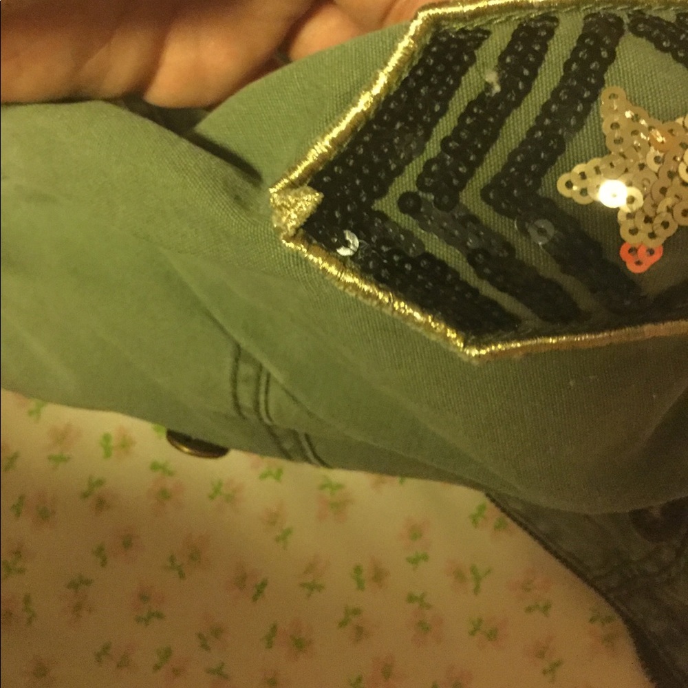 Jacket - Picture 3 of 4