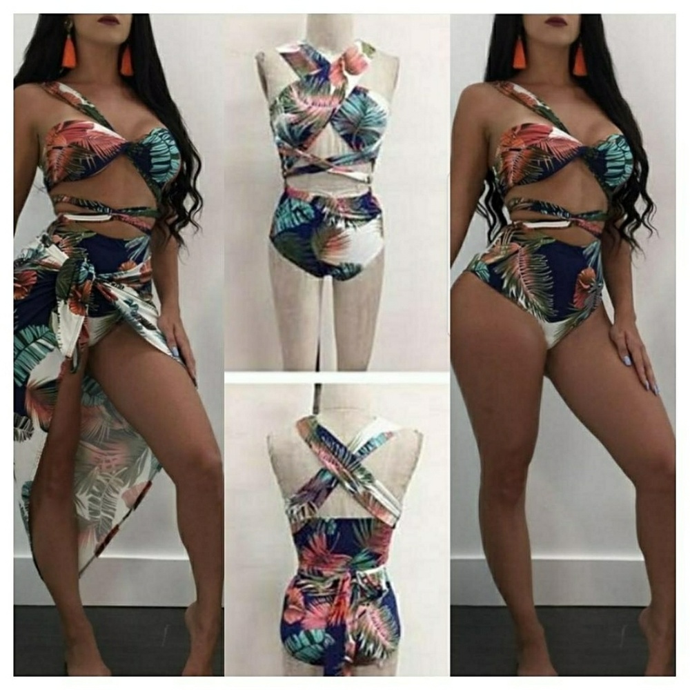 Women's swimsuit