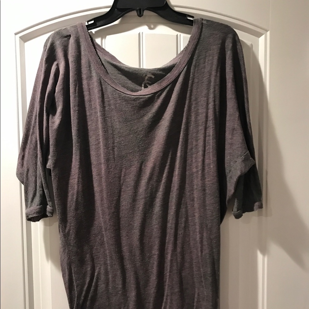 Gray/purple comfy top.