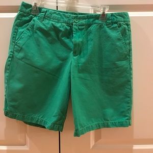 Gap Boyfriend Roll Up Shorts.  Green.  Size 8.