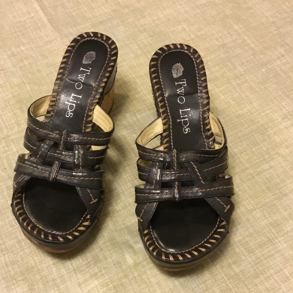 Black sandals