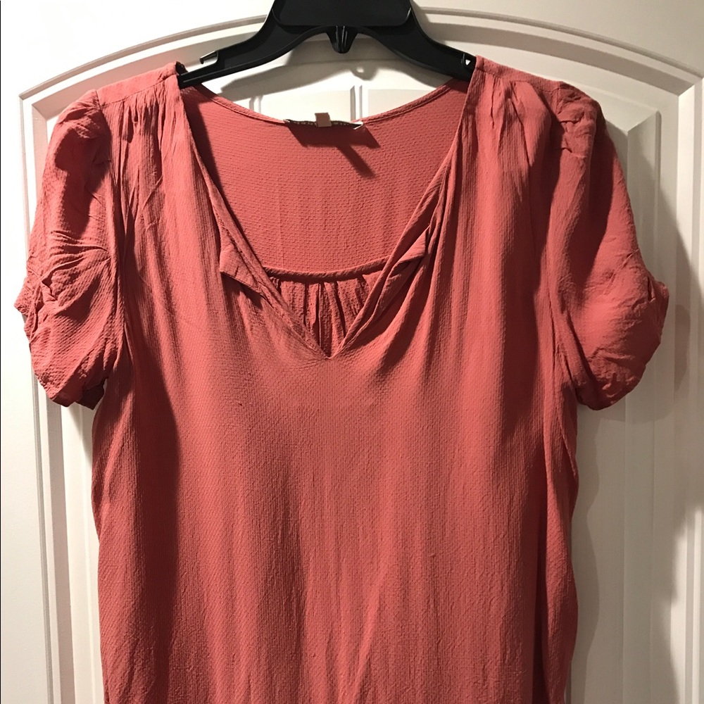 Salmon blouse