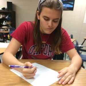 Meet your Posher, Chloe