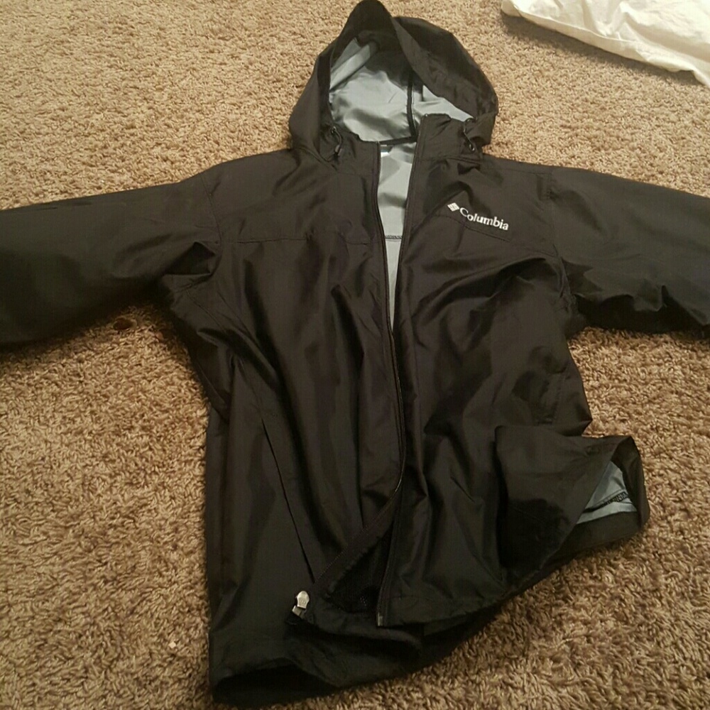 Columbia windbreaker