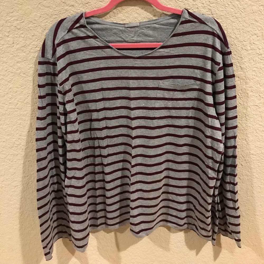 Long sleeved t-shirt