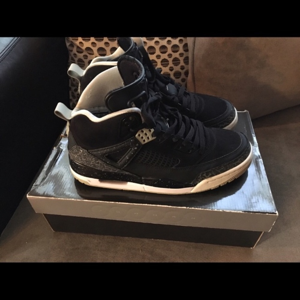 Jordan Spizike Size 9