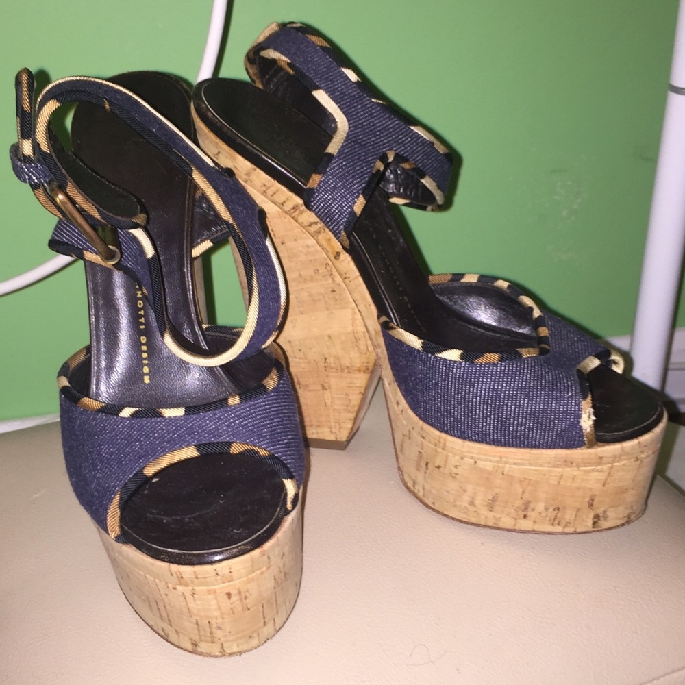 AUTH Giuseppe Zanotti Denim Wedges