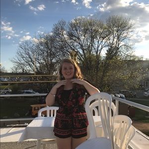 Meet your Posher, Cate