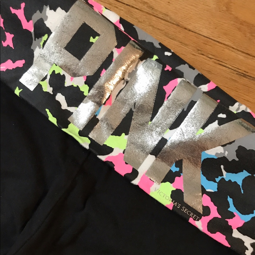 VS Pink yoga pants